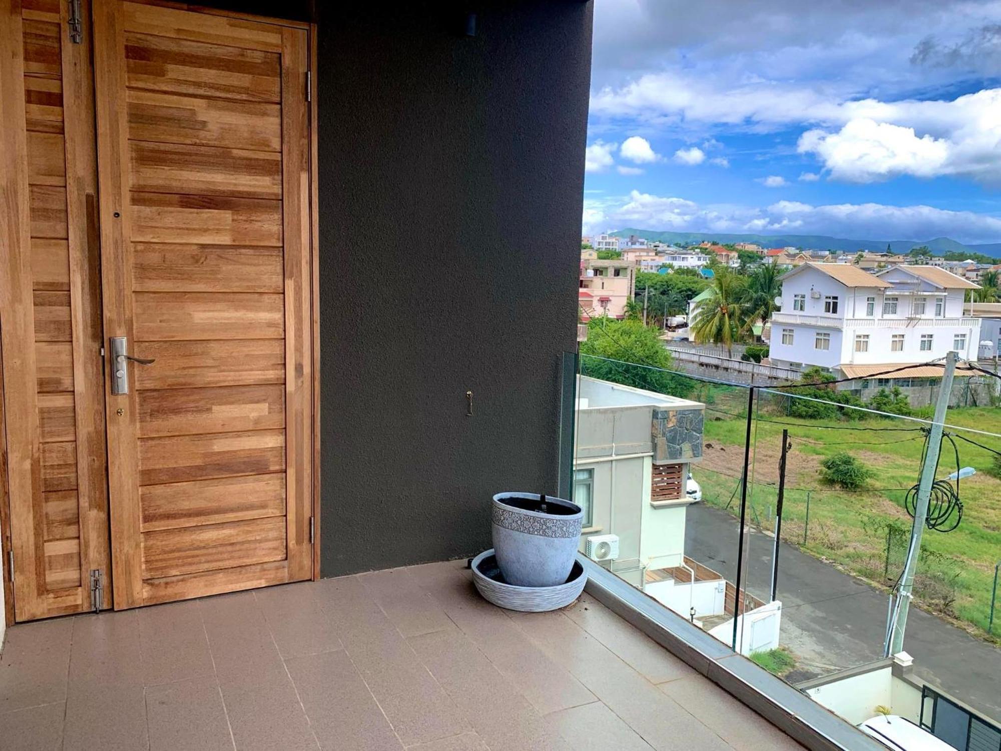 Newwave Luxury Residence Appt No 7 Flic-en-Flacq Exteriör bild